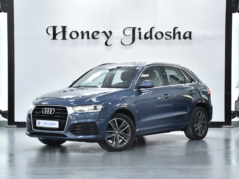 EXCELLENT DEAL for our Audi Q3 35TFSi S-Line ( 2016 Model ) in Blue Color GCC Specs